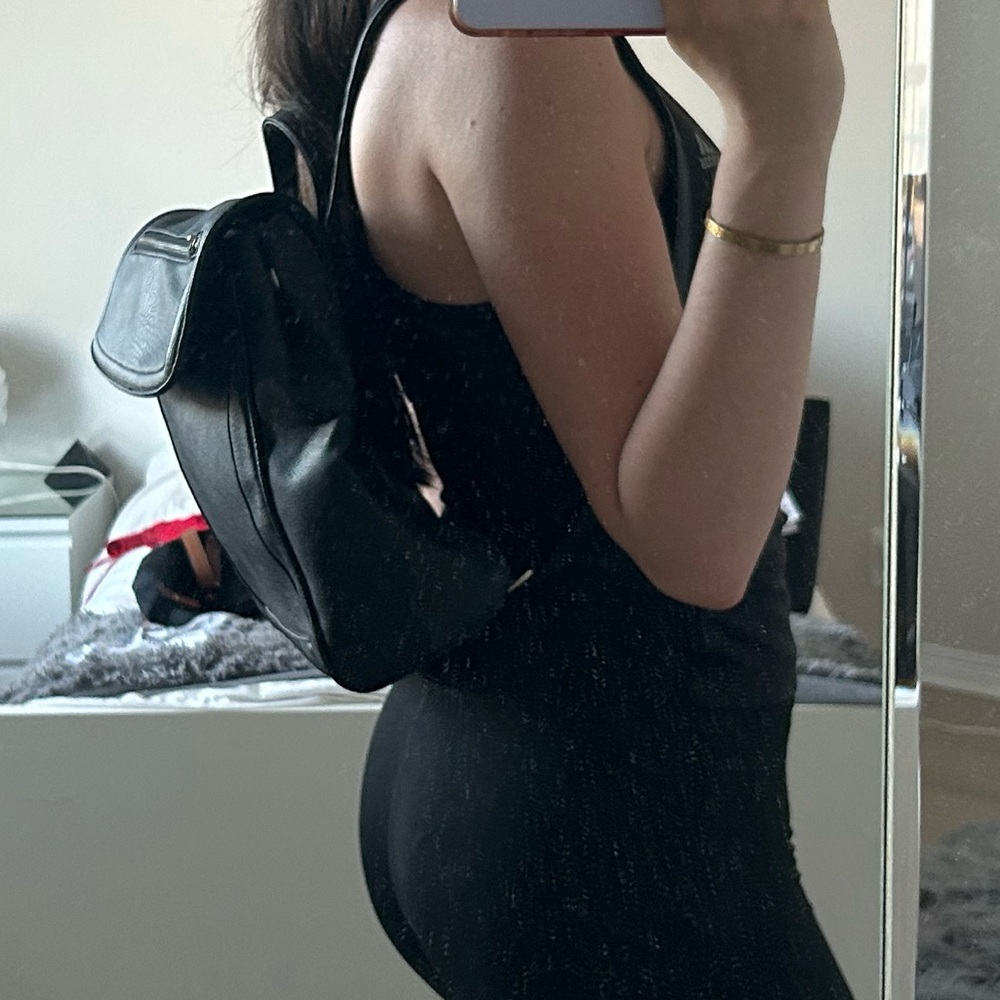 Backpack - Picture 8 of 9